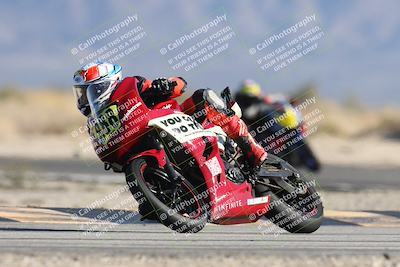 media/Dec-07-2025-CVMA (Sun) [[3e7d2de5dc]]/Race 9-Formula UL Shootout/